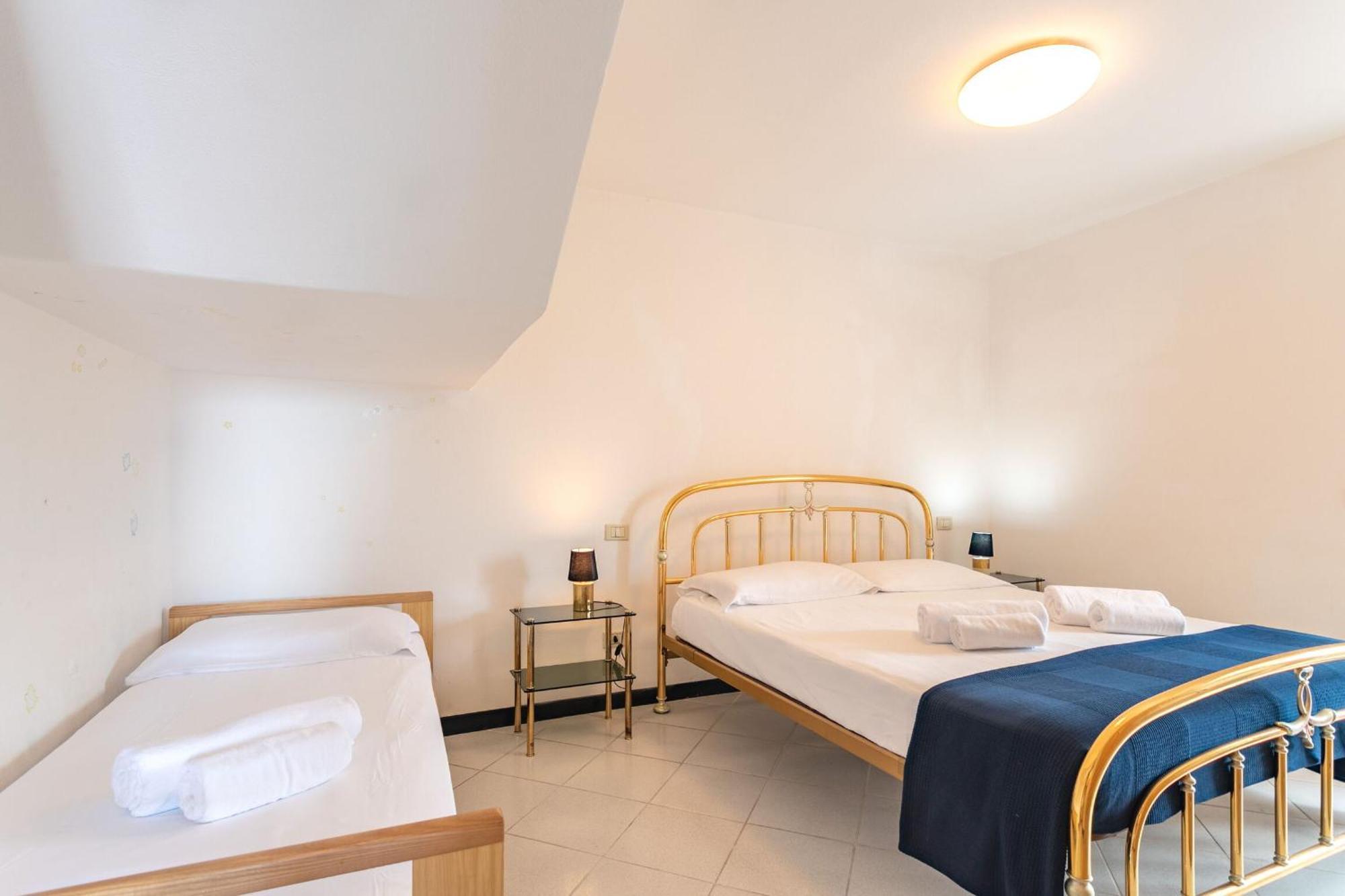 Villa Zafferano Suites 塞勒里古 外观 照片