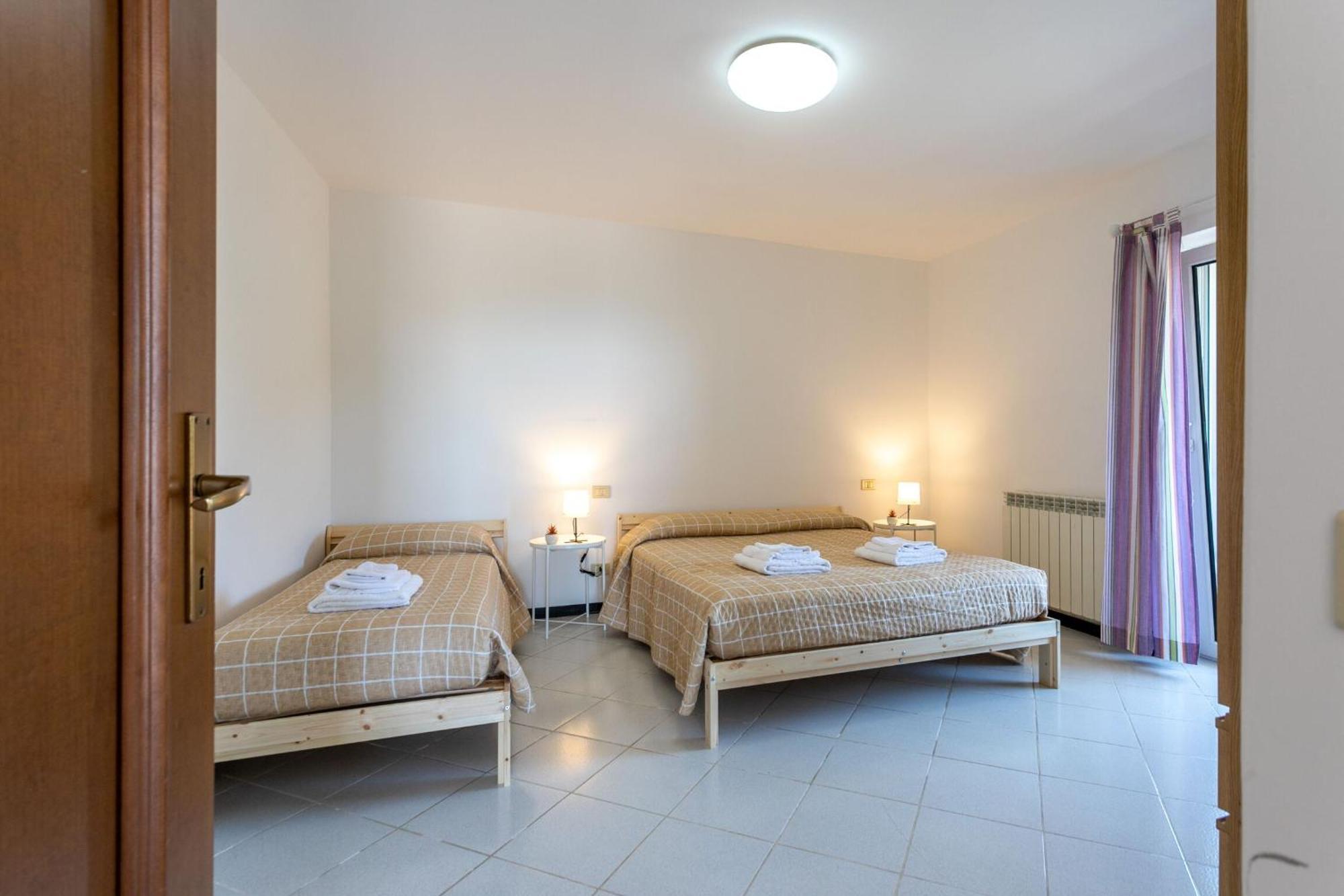 Villa Zafferano Suites 塞勒里古 外观 照片